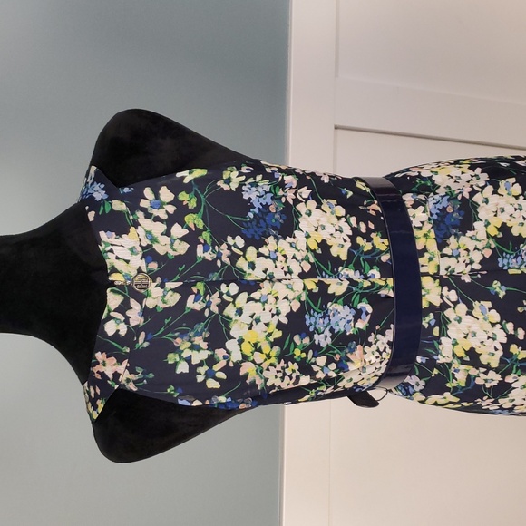 Tommy Hilfiger Navy Blue Floral Halter Dress With Belt 6 - Picture 8 of 13